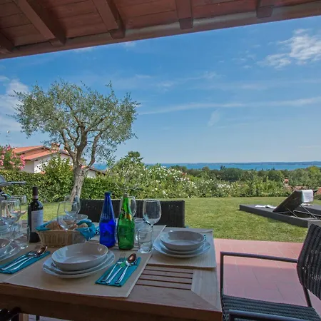 Borgo Stropea By Whale Homes Chalé