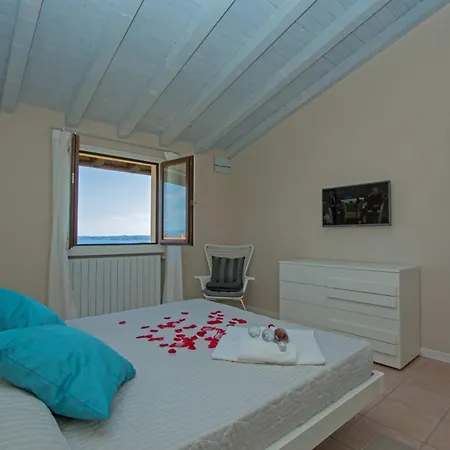Borgo Stropea By Whale Homes