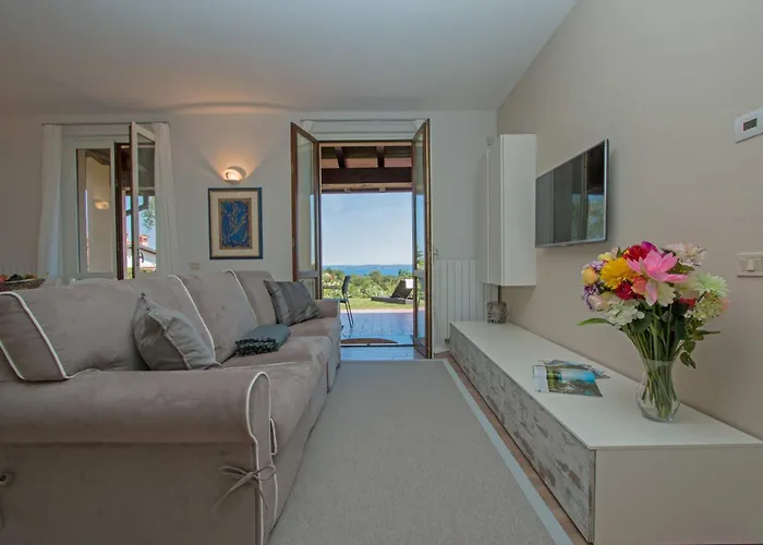 Шале Borgo Stropea By Whale Homes