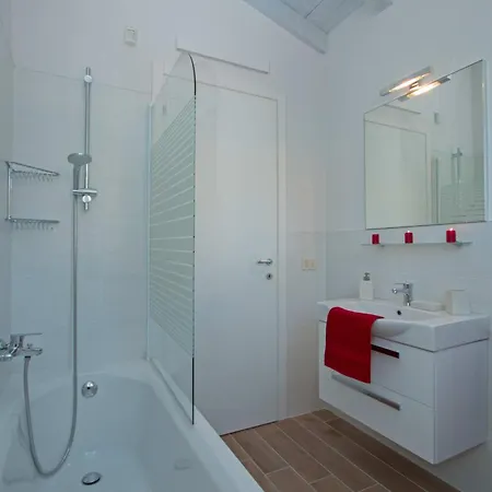 Borgo Stropea By Whale Homes Alpehytte Soiano Del Lago